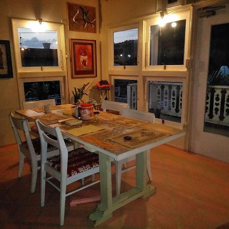 Guest House One One One นันโจ ภายนอก รูปภาพ